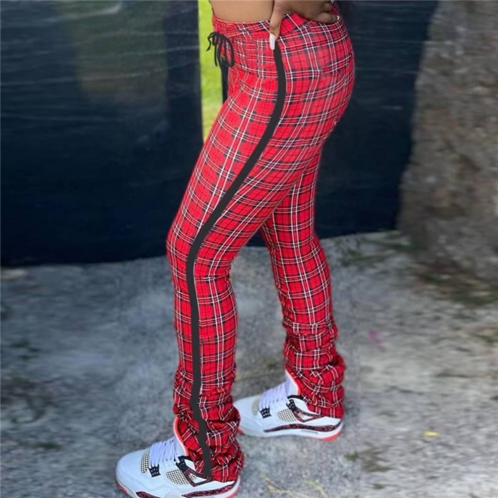 Womens Red Plaid Pant